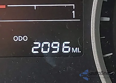 2025 Nissan Versa 1.6 S z USA, uszkodzony, nr VIN 3N1CN8DV8SL831113